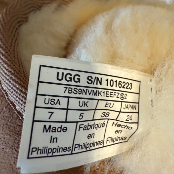 UGG Classic Short II Boots Chestnut Suede Shearling 1016223 Womens 7 - Picture 6 of 16